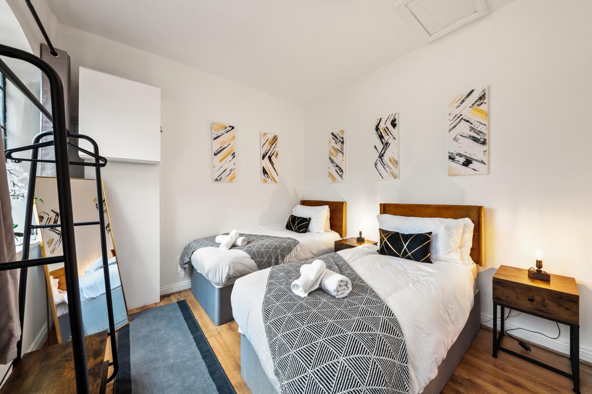 Apartment Spacious In